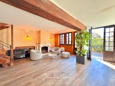 Maison - 168 m² - 6 pièces