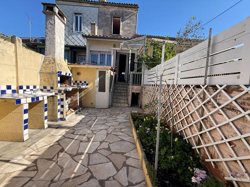 Maison - 95 m² - 5 pièces