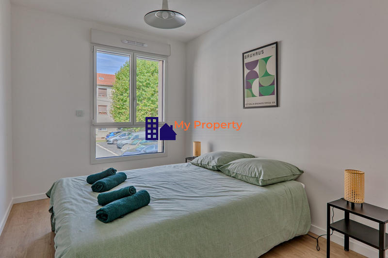 Maison - 83 m² - 4 pièces