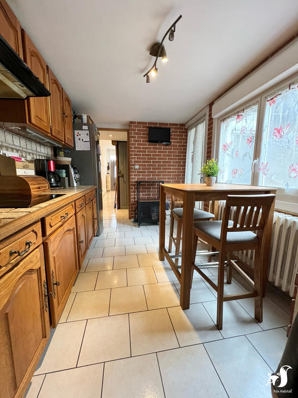 Maison - 90 m² - 4 pièces