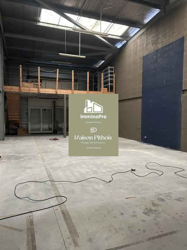 Local commercial - 150 m²