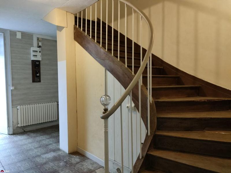 Maison - 90 m² - 3 pièces