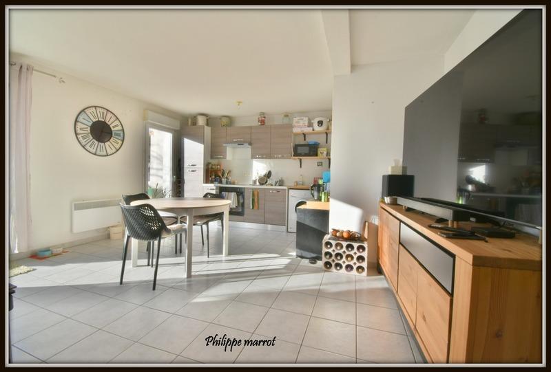 Appartement - 67 m² - 3 pièces
