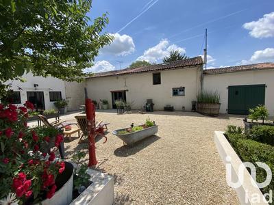 Maison - 362 m² - 8 pièces