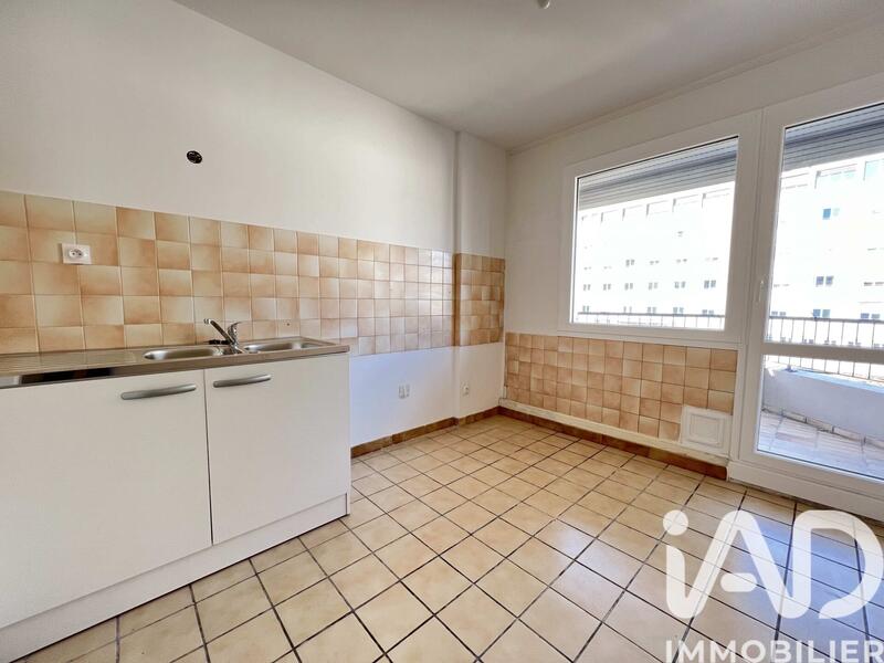 Appartement - 72 m² - 3 pièces
