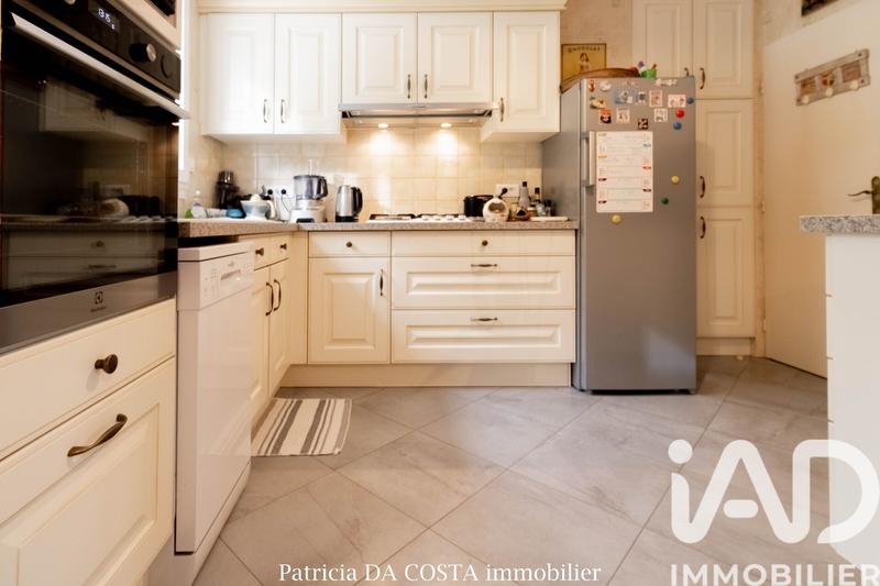 Maison - 110 m² - 6 pièces