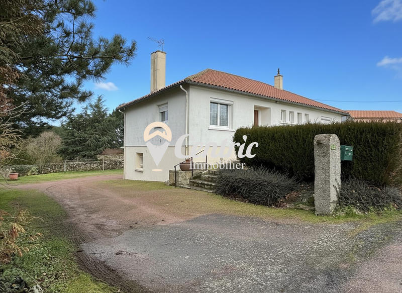 Maison - 110 m² - 5 pièces