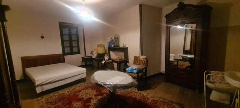 Maison - 200 m² - 8 pièces