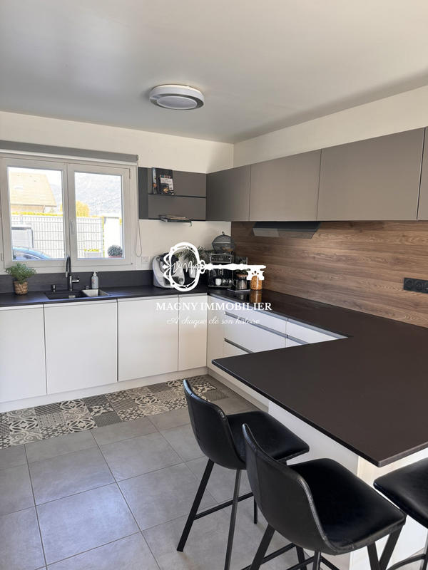 Villa - 105 m² - 5 pièces