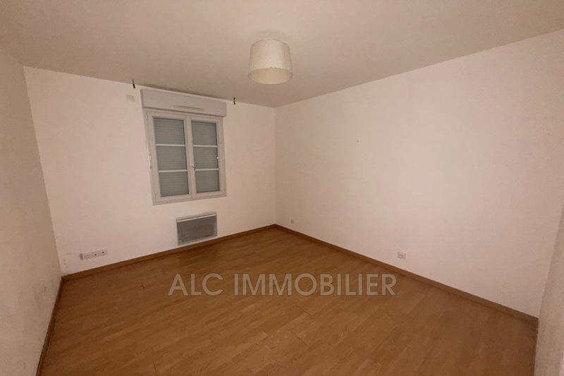 Maison - 151 m² - 7 pièces