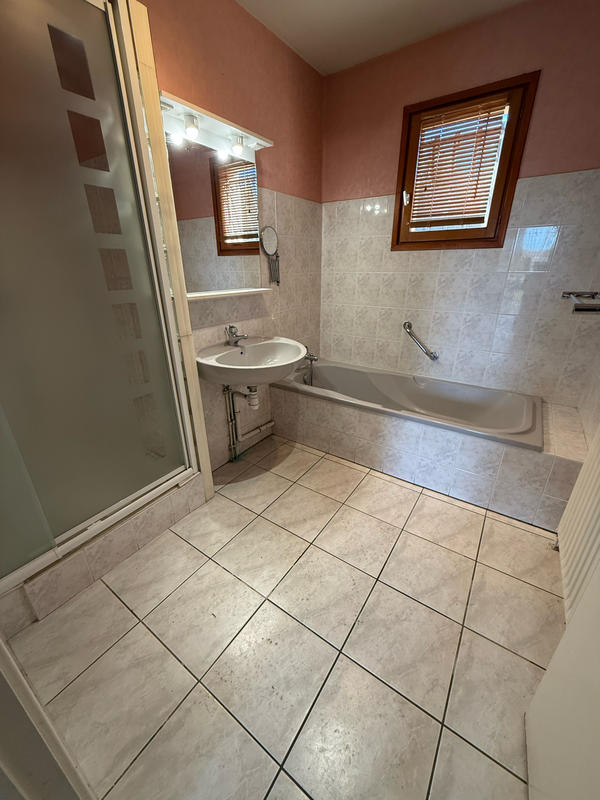 Maison - 83 m² - 3 pièces