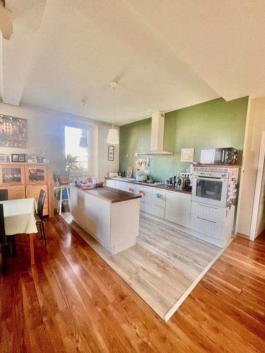 Maison traditionnelle - 140 m² - 5 pièces