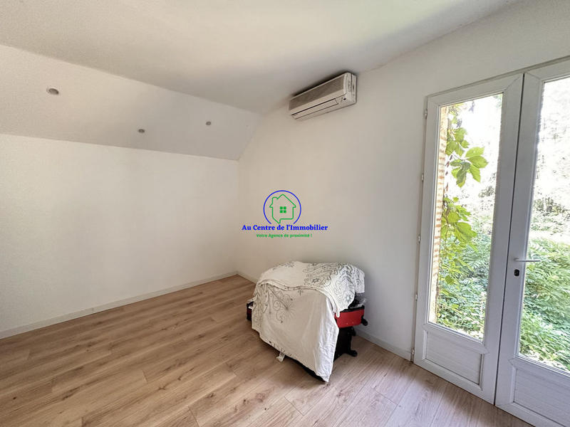 Moulin - 322 m² - 10 pièces