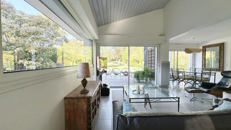 Maison d'architecte - 160 m² - 7 pièces