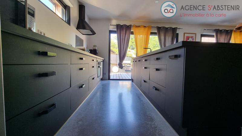 Maison - 155 m² - 5 pièces