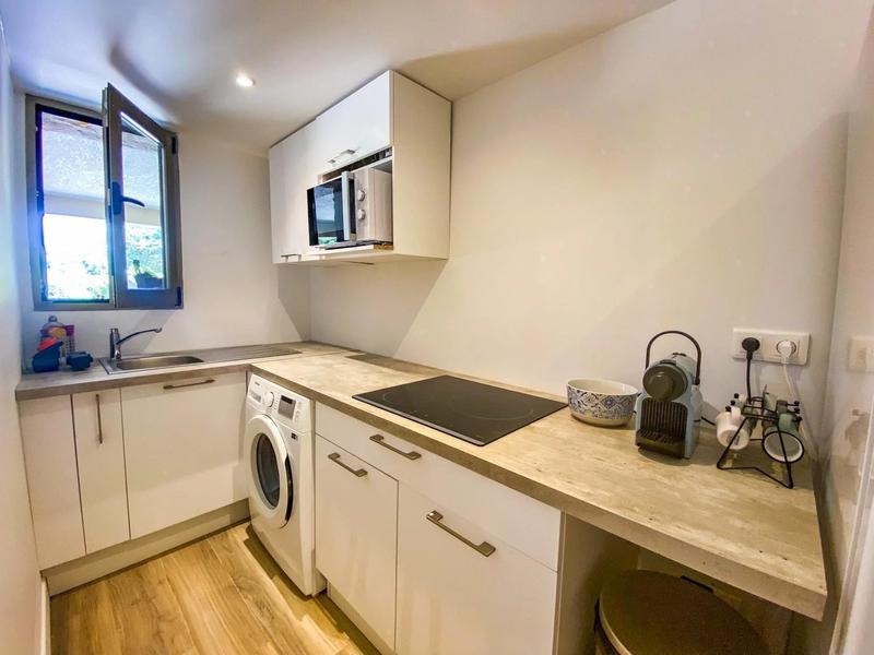 Maison - 220 m² - 6 pièces