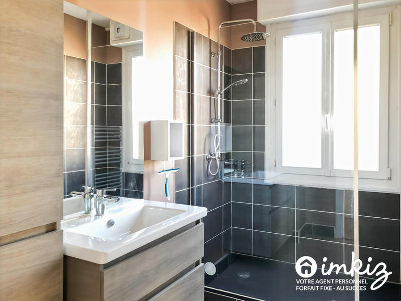 Appartement - 77 m² - 4 pièces