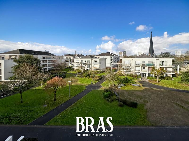 Appartement - 75 m² - 4 pièces