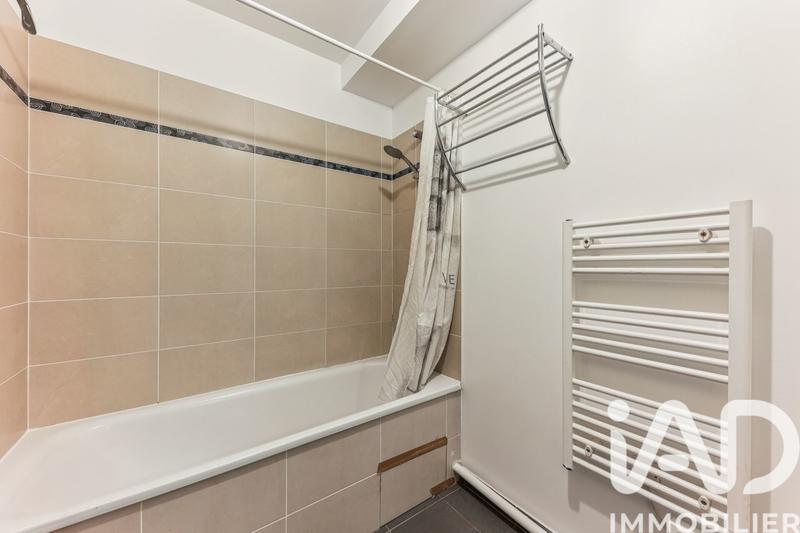 Appartement - 90 m² - 4 pièces