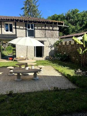 Maison ancienne - 287 m² - 7 pièces