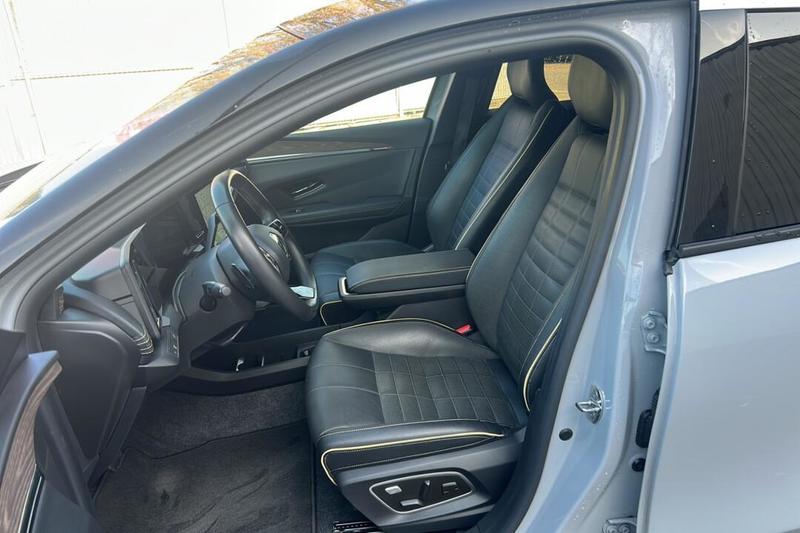 Renault Mégane E-Tech Ev60 220 ch super charge Iconic