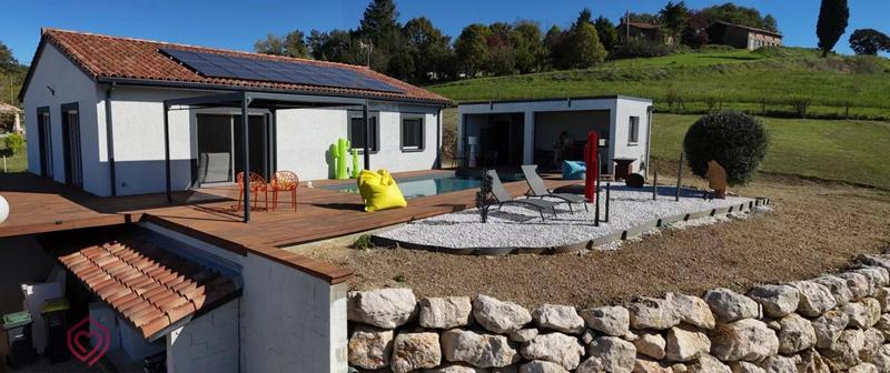 Villa - 99 m² - 4 pièces