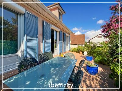 Maison - 132 m² - 6 pièces