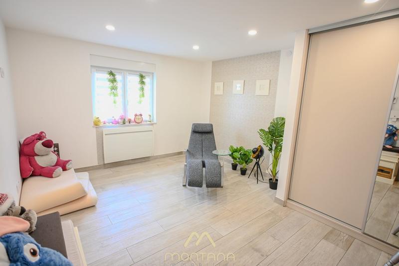 Maison - 147 m² - 5 pièces