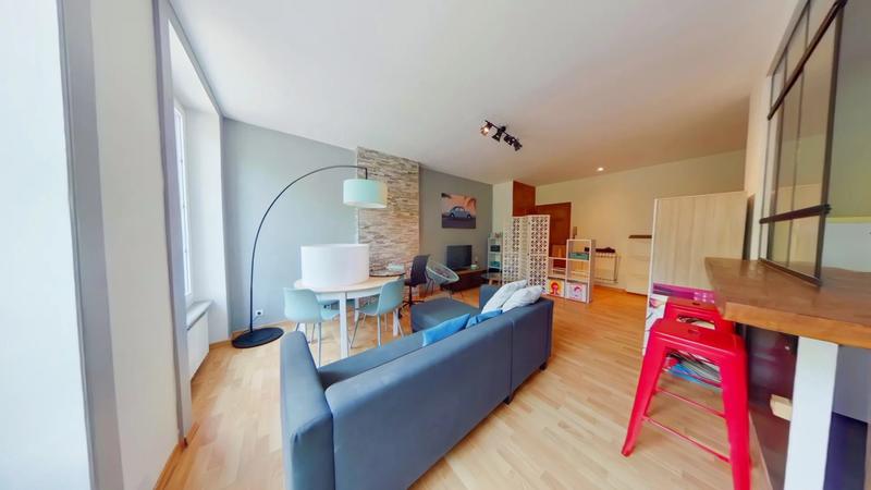 Appartement - 92 m² - 4 pièces