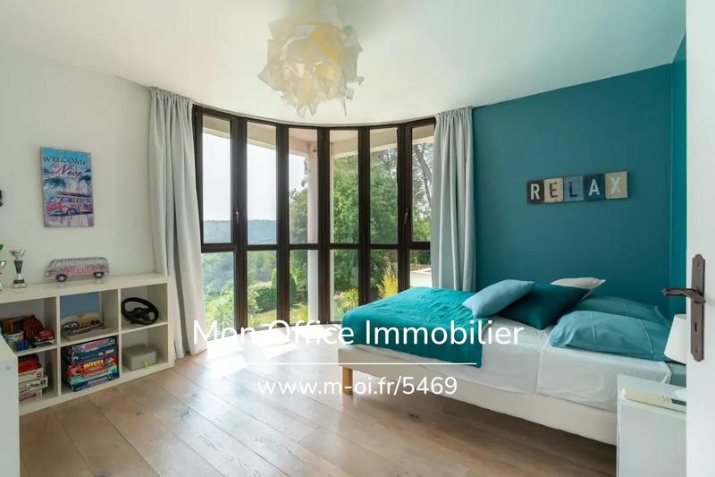 Maison d'architecte - 300 m² - 5 pièces