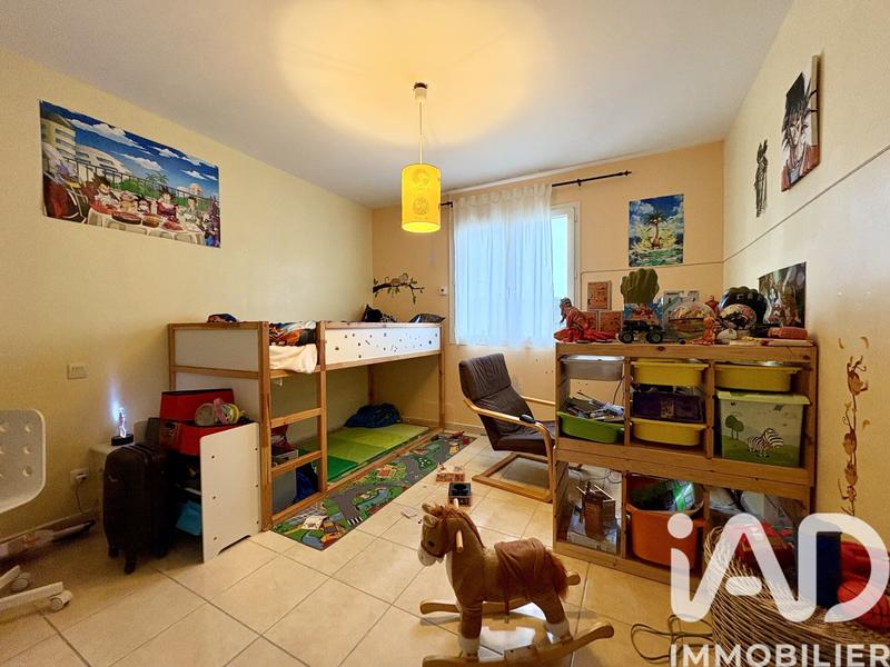 Maison - 99 m² - 4 pièces