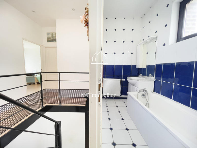 Duplex - 117 m² - 4 pièces