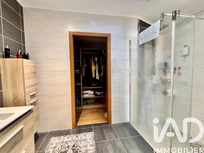 Maison - 183 m² - 5 pièces