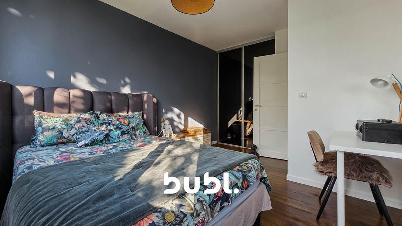 Appartement - 125 m² - 6 pièces