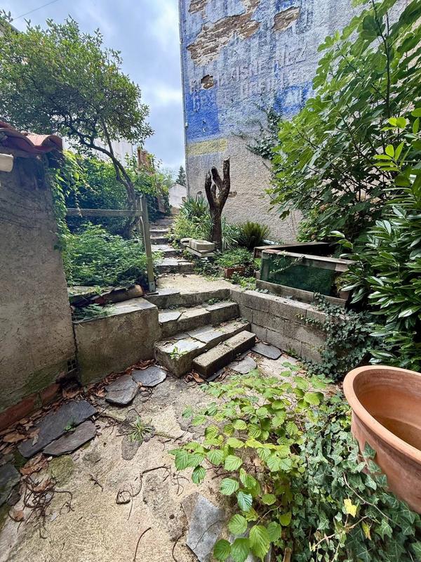 Maison - 304 m² - 11 pièces