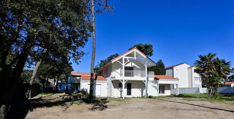 Villa - 176 m² - 5 pièces