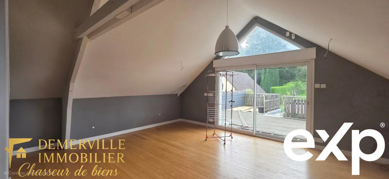 Maison - 153 m² - 7 pièces