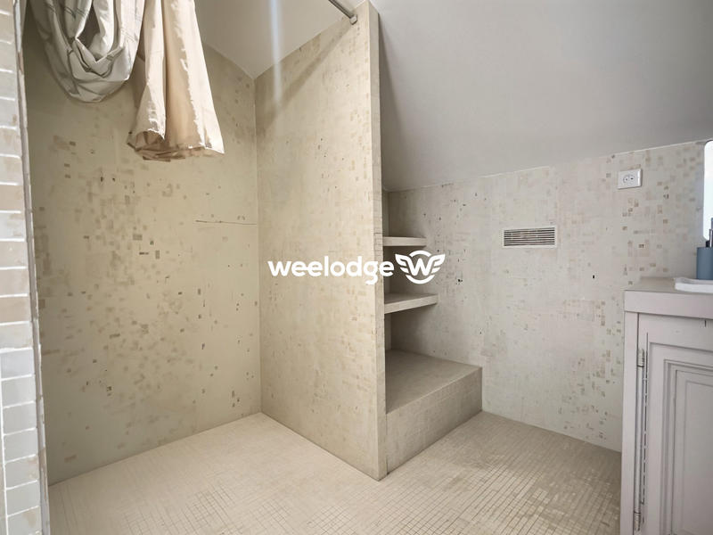 Maison - 172 m² - 6 pièces