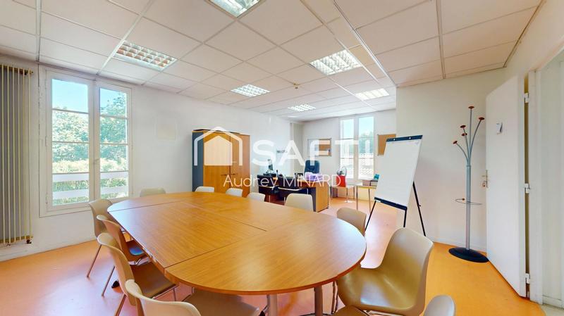 Bureau - 340 m² - 10 pièces