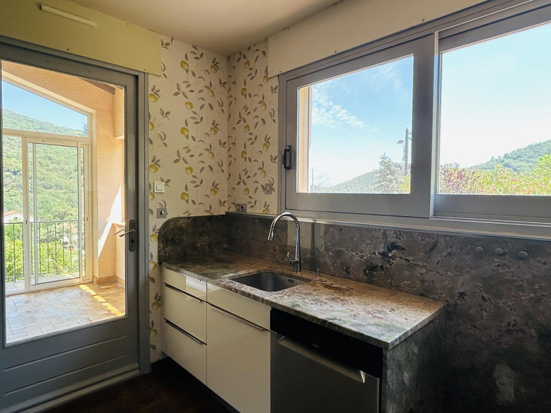 Maison - 184 m² - 5 pièces