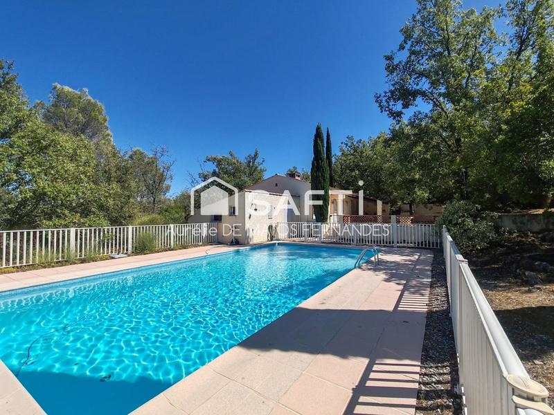 Maison - 175 m² - 8 pièces