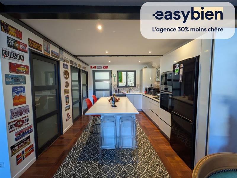 Maison - 132 m² - 6 pièces