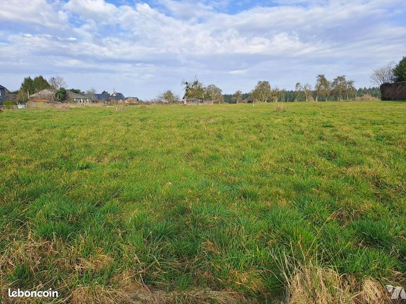 Terrain constructible - 1 057 m²