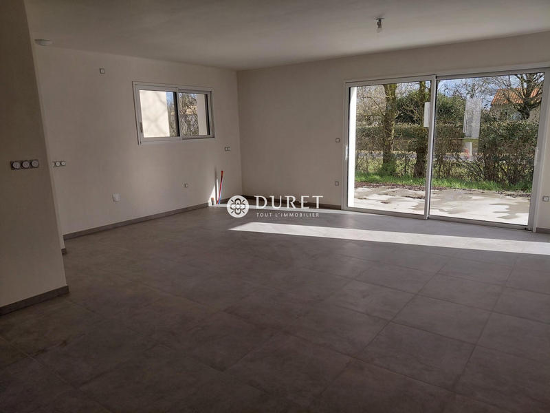 Maison - 94 m² - 4 pièces