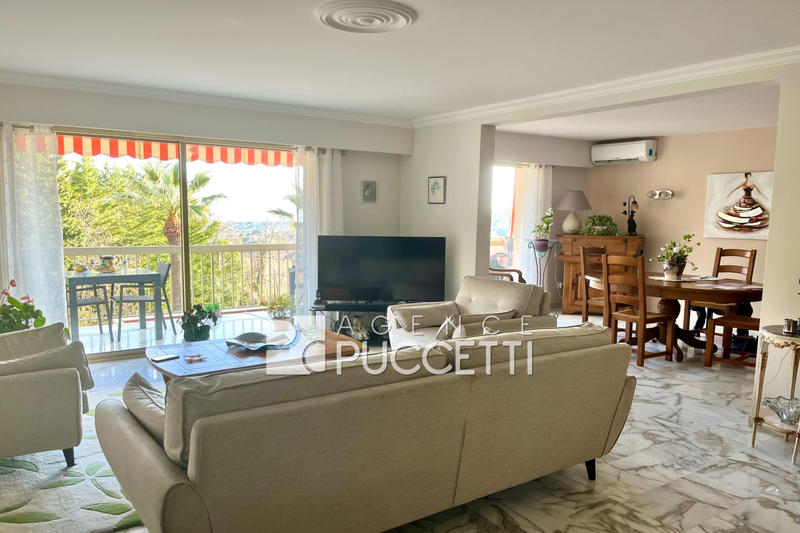 Appartement - 102 m² - 3 pièces