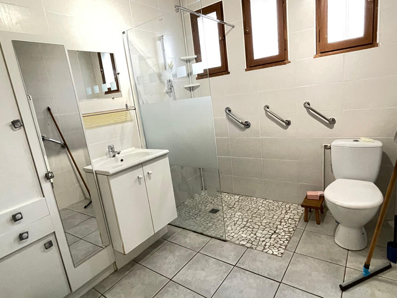 Maison - 80 m² - 5 pièces