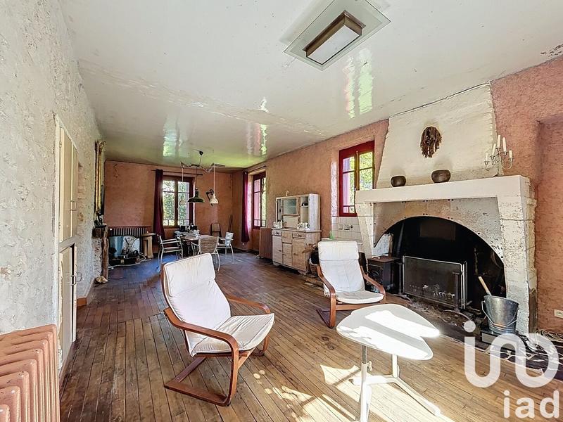 Maison - 375 m² - 10 pièces