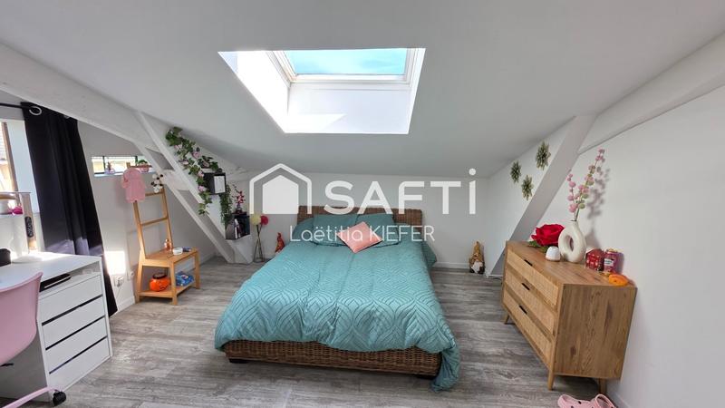 Maison - 179 m² - 7 pièces