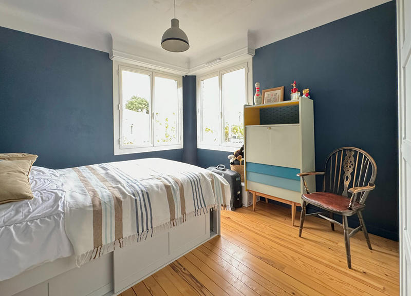 Maison - 210 m² - 8 pièces