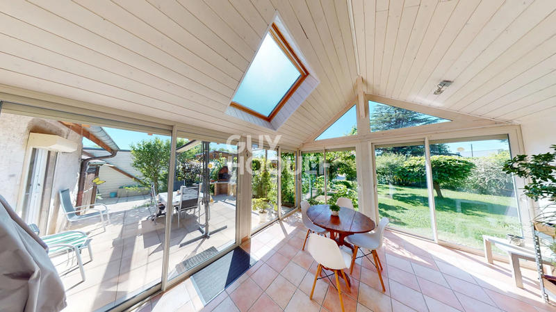 Maison - 514 m² - 15 pièces